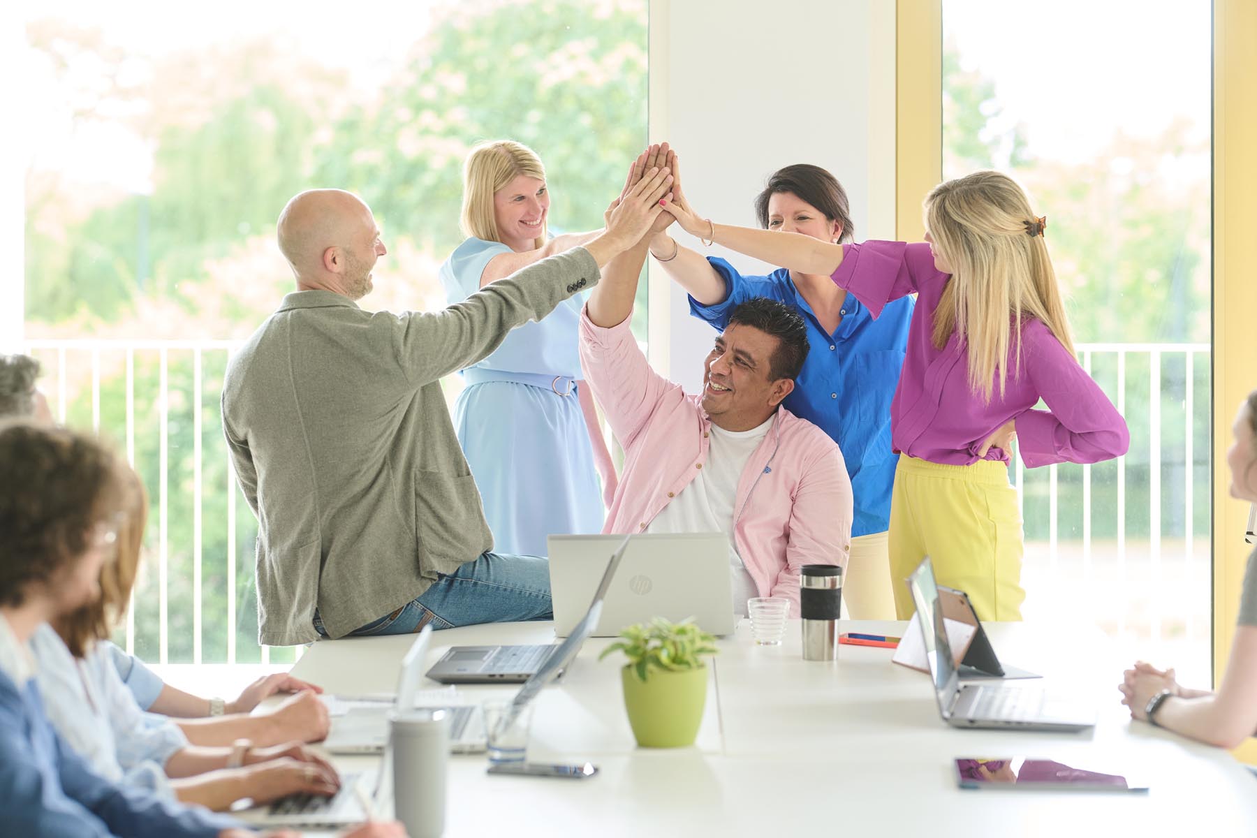 At Securex, we work result-driven by setting goals, working efficiently towards results & taking ownership.